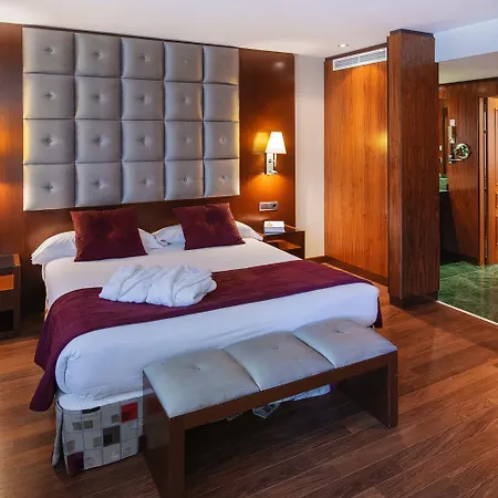 Hotell Hospedium Mirador De Gredos
