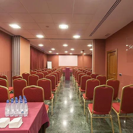 Hotel Hospedium Mirador De Gredos 4*